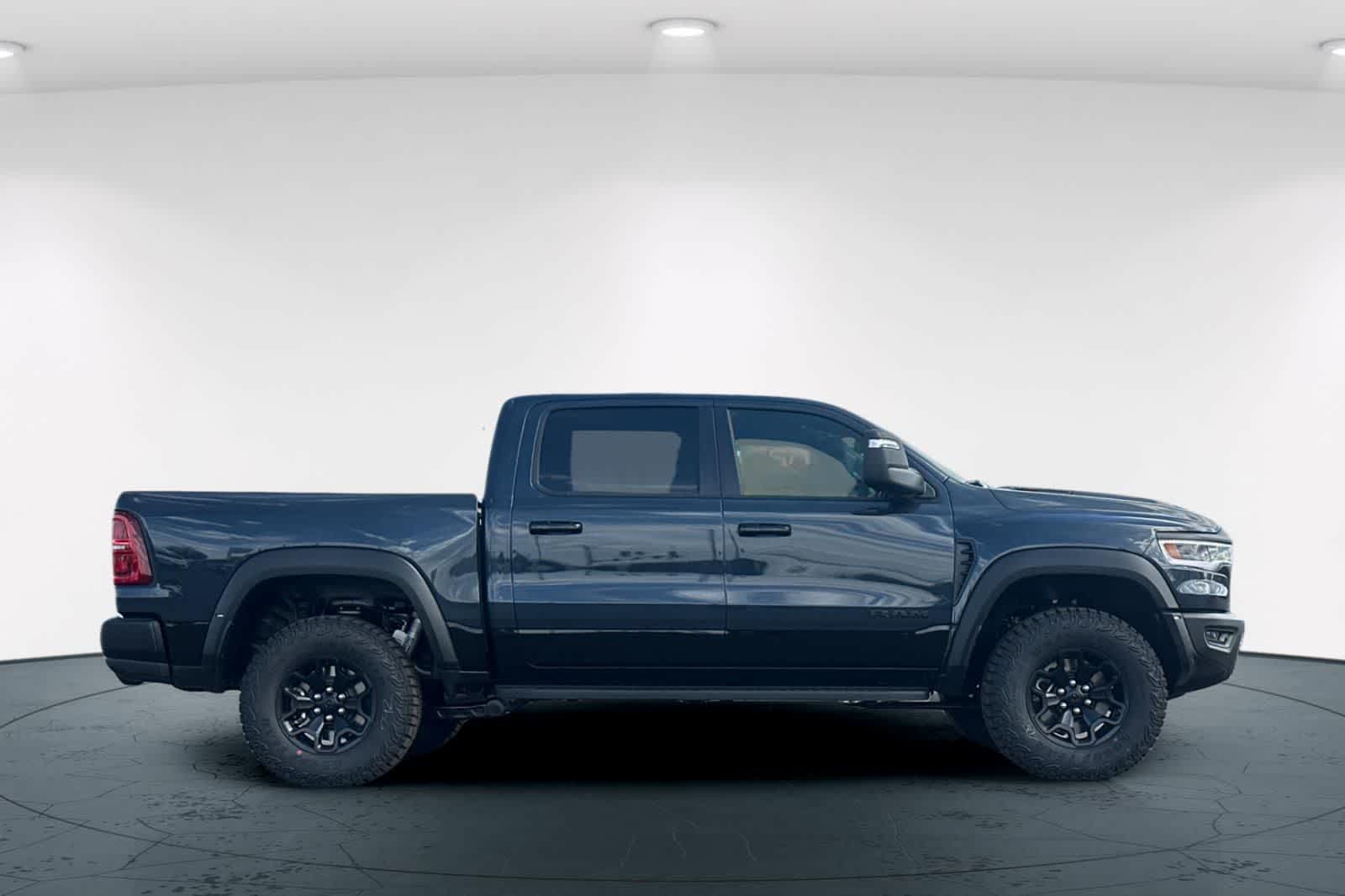 Thumbnail: 2026 RAM 1500 - 6