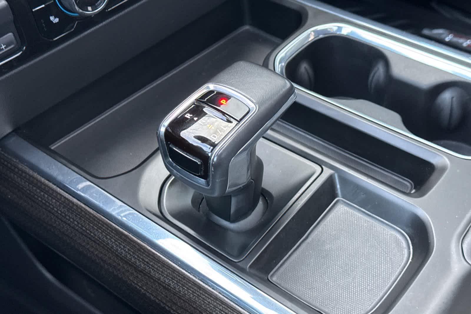 Thumbnail: 2022 Chevrolet Silverado 1500 - 22