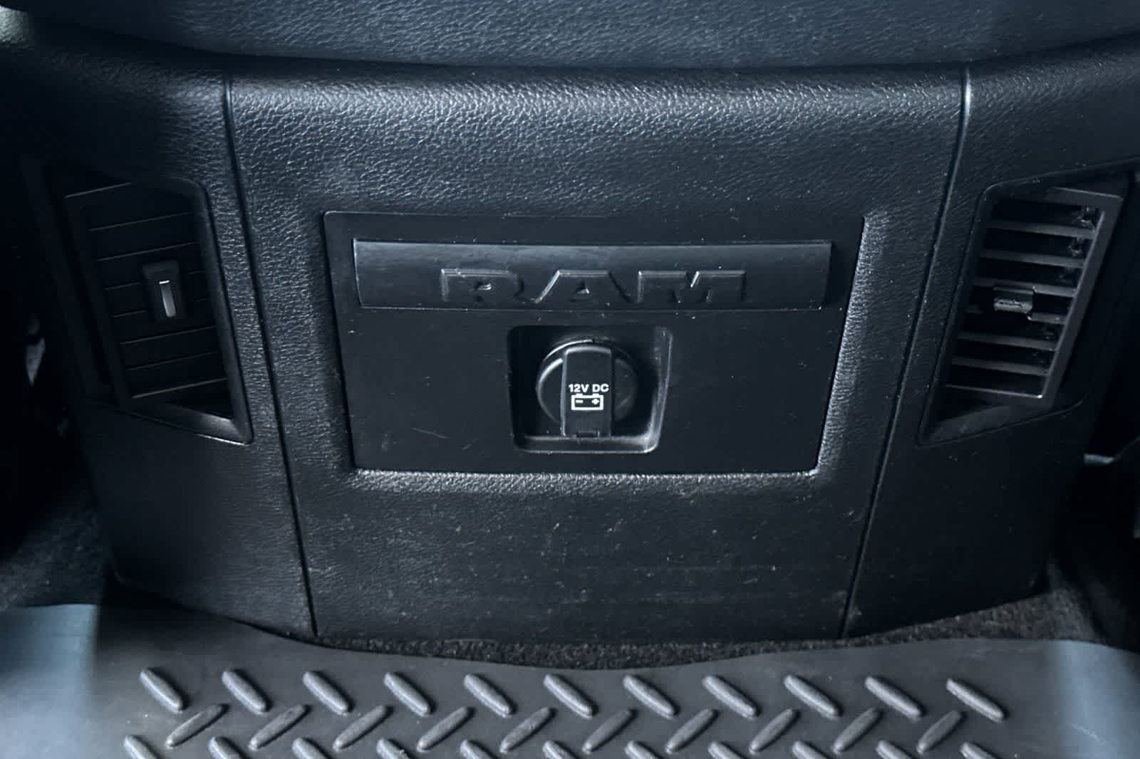 Thumbnail: 2018 RAM 1500 - 15