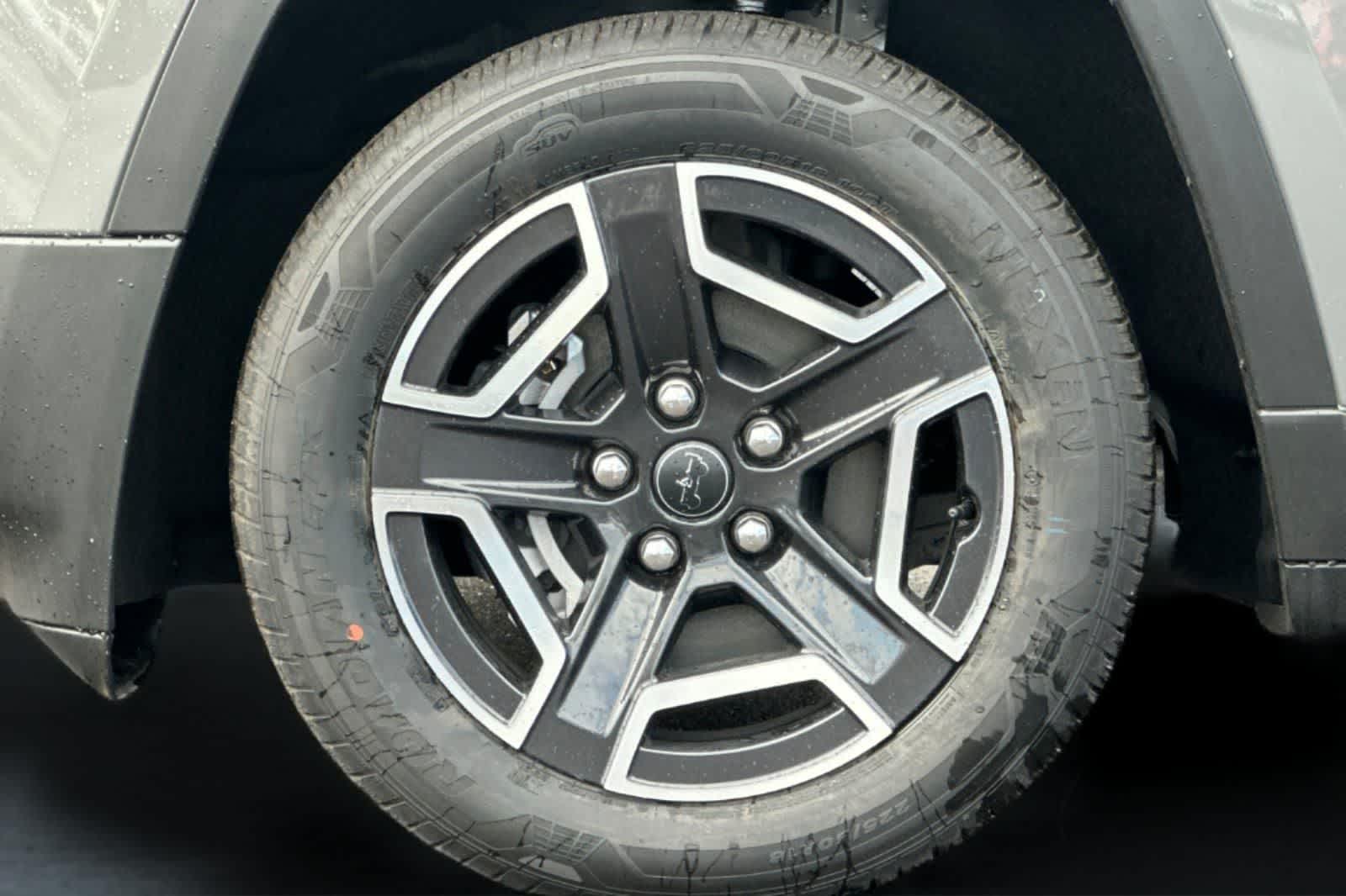 Thumbnail: 2026 Jeep Cherokee - 30