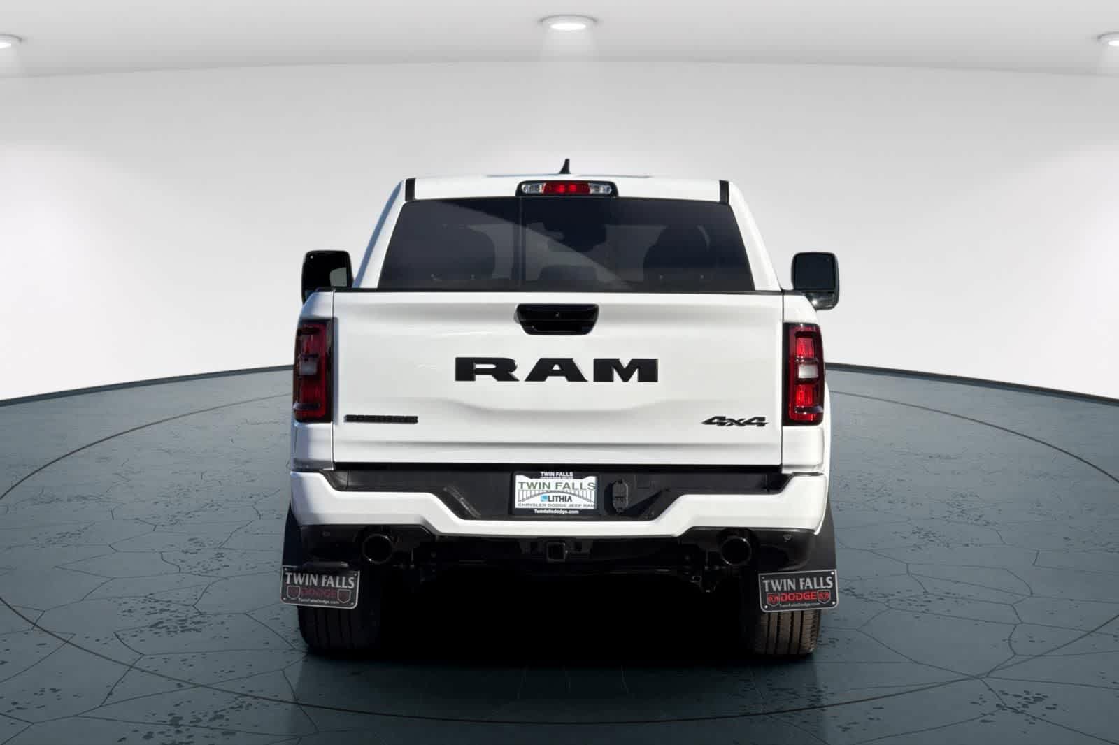 Thumbnail: 2026 RAM 1500 - 7