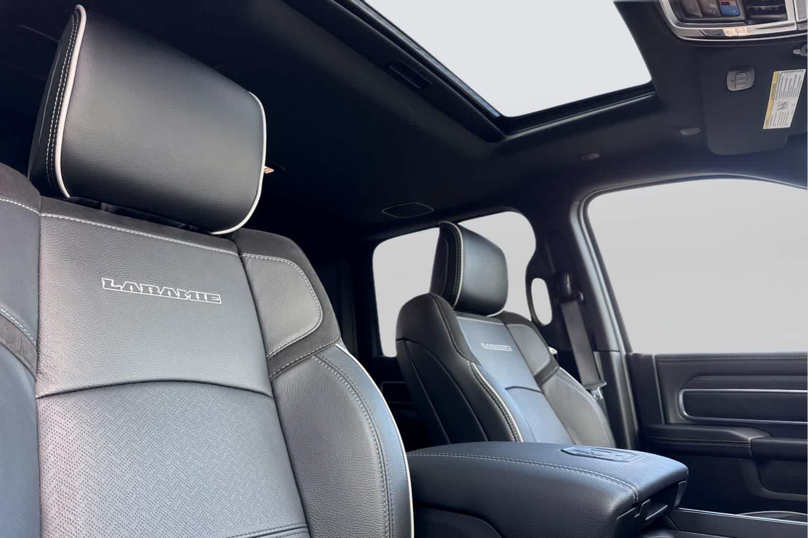 Thumbnail: 2026 RAM 3500 - 17