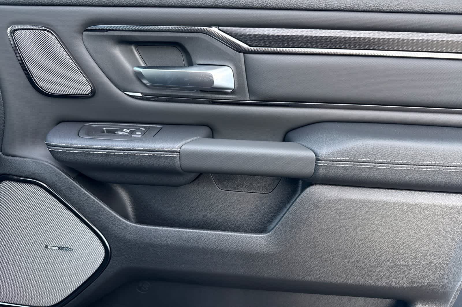 Thumbnail: 2026 RAM 1500 - 18