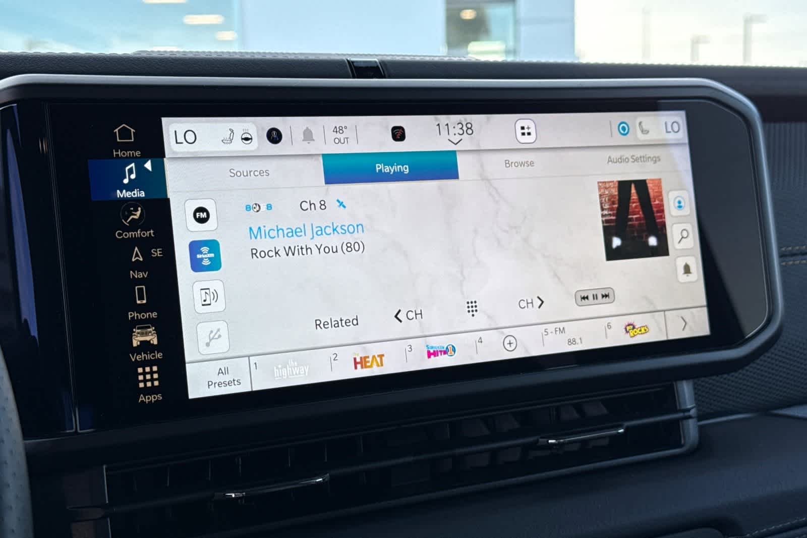 Thumbnail: 2025 Jeep Wrangler - 20