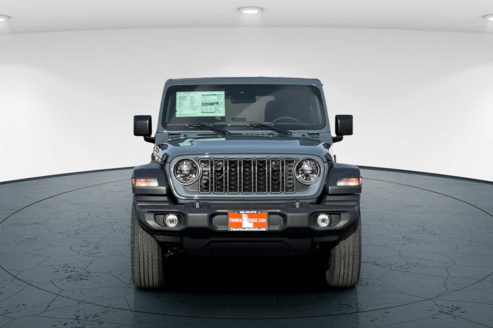 Thumbnail: 2025 Jeep Wrangler - 10