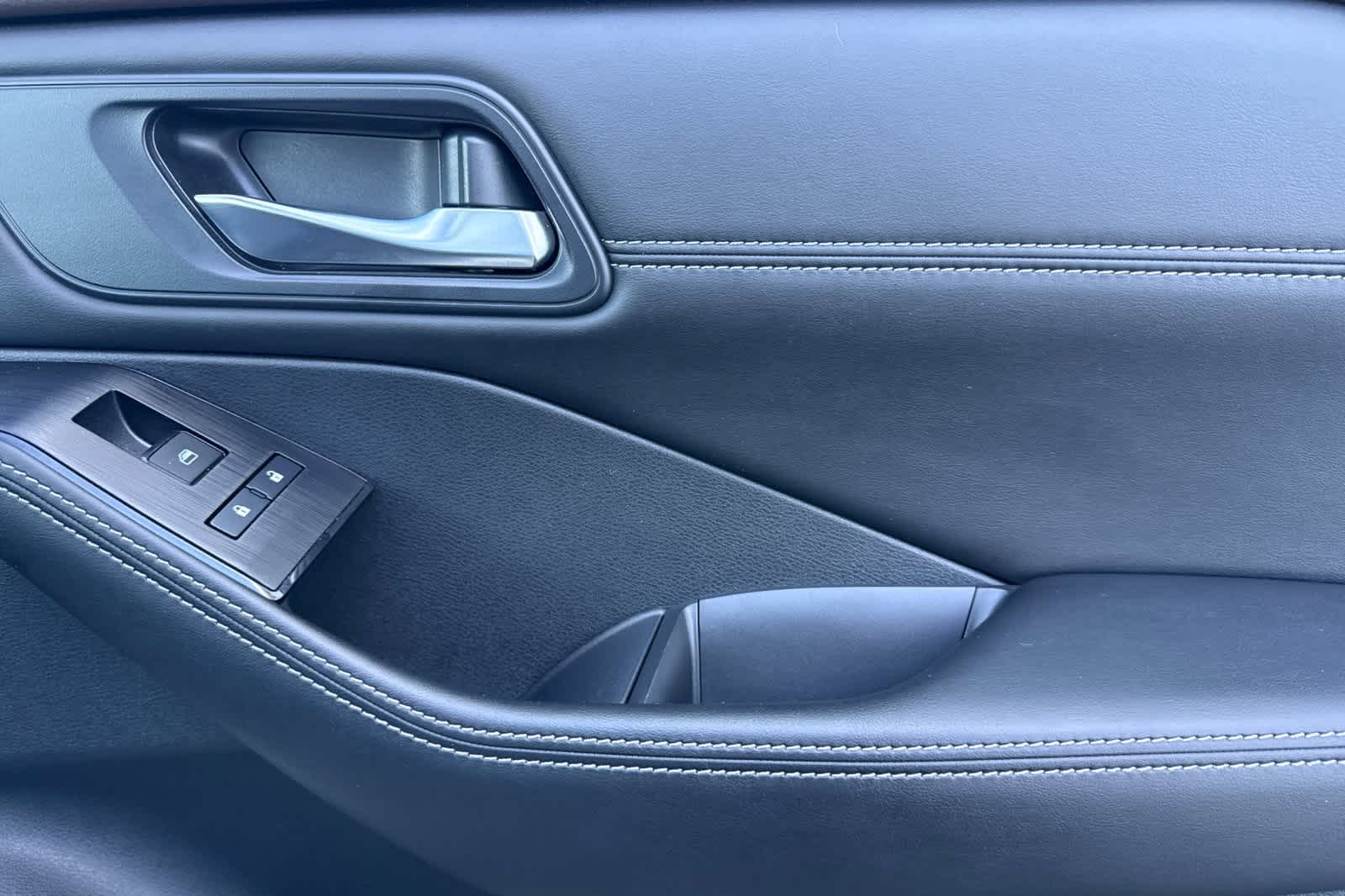 Thumbnail: 2022 Nissan Rogue - 19