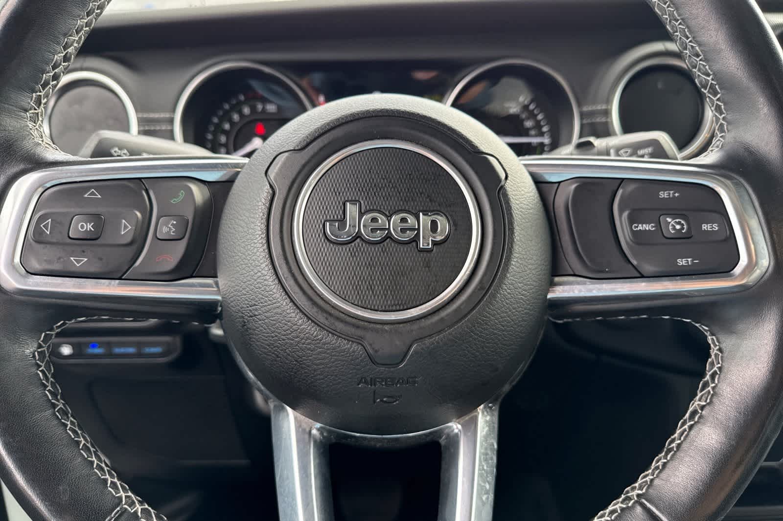 Thumbnail: 2022 Jeep Wrangler - 26