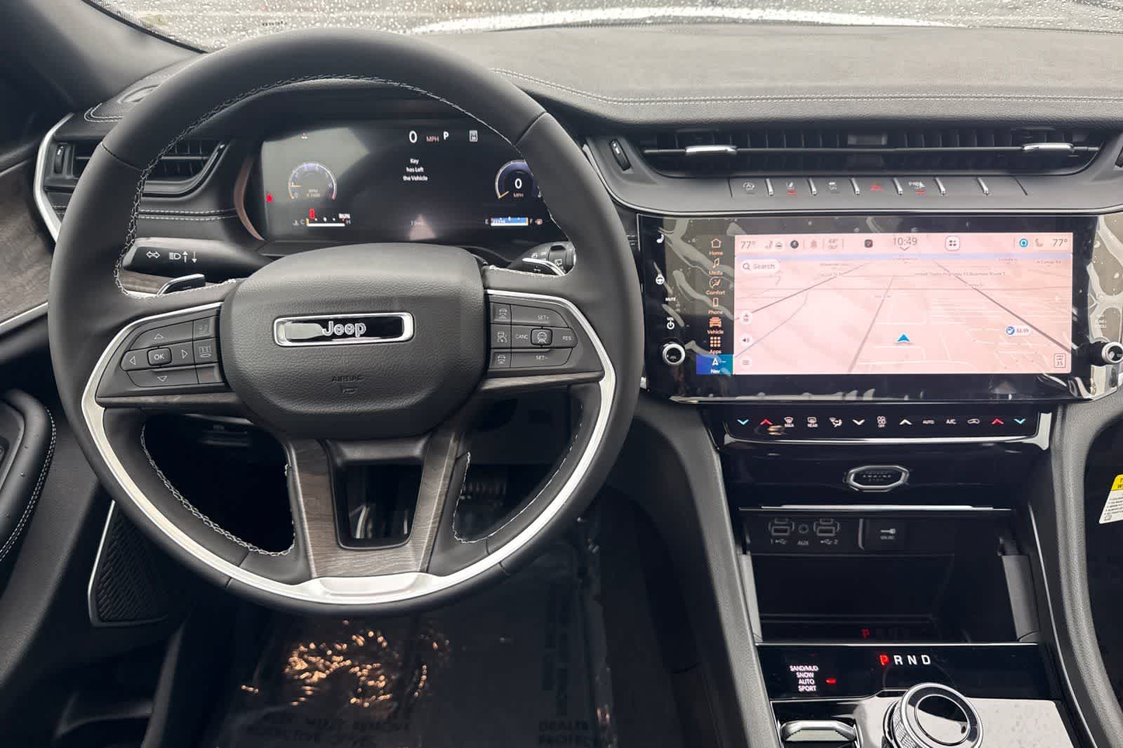 Thumbnail: 2026 Jeep Grand Cherokee - 14