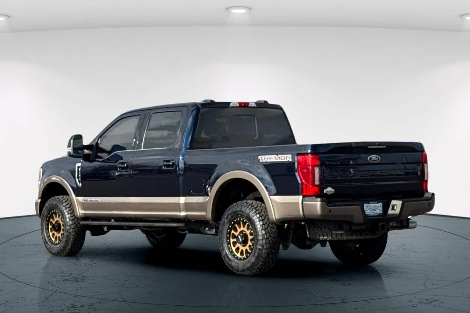 Thumbnail: 2022 Ford F-350 - 8