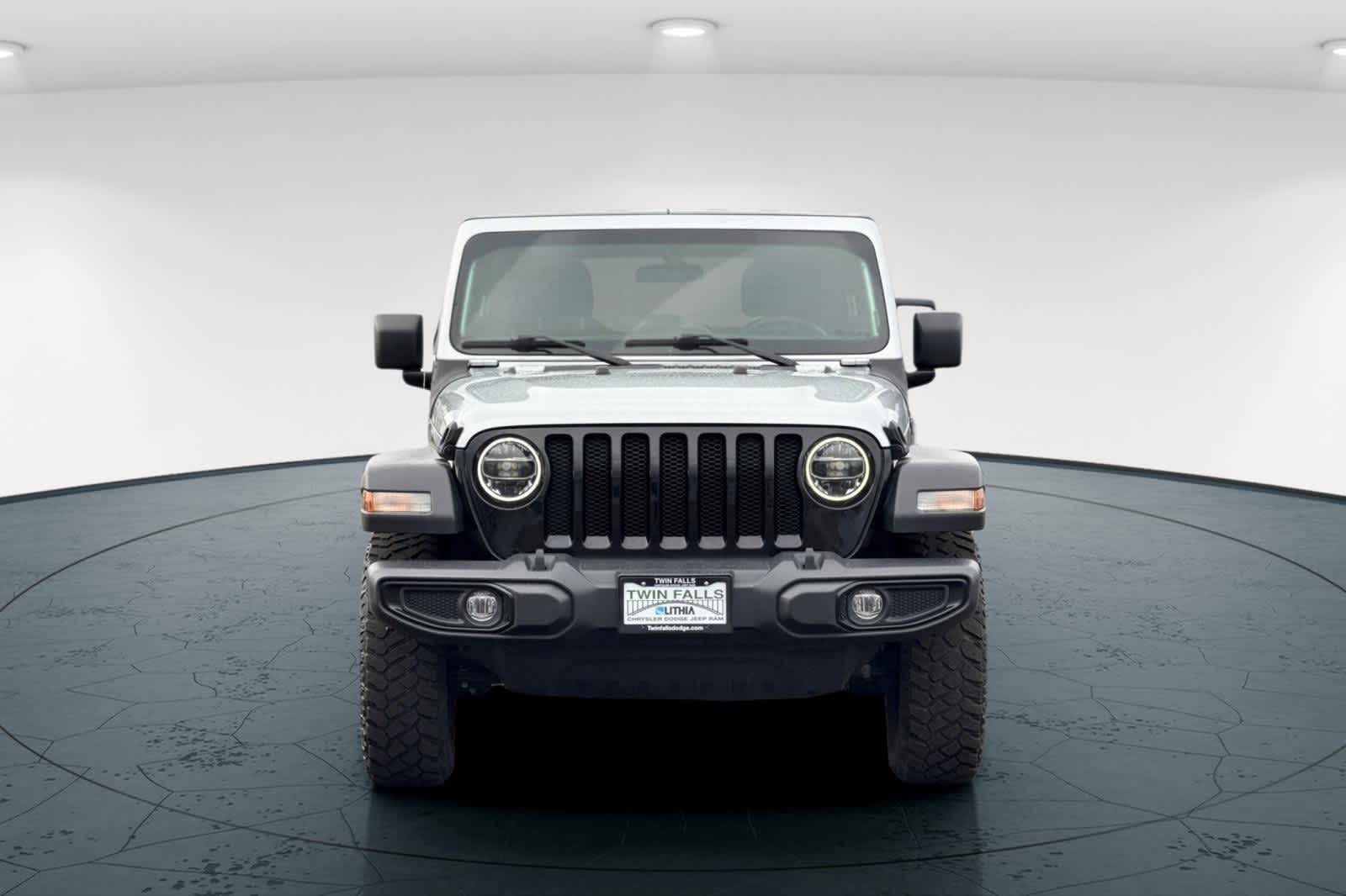 Thumbnail: 2022 Jeep Wrangler - 10