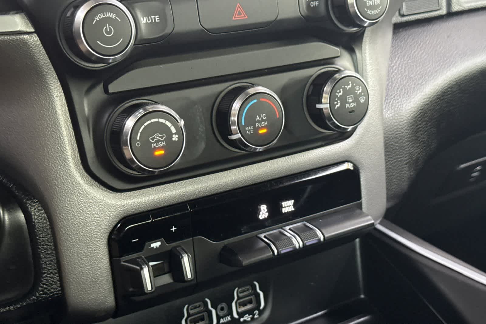 Thumbnail: 2022 RAM 1500 - 21
