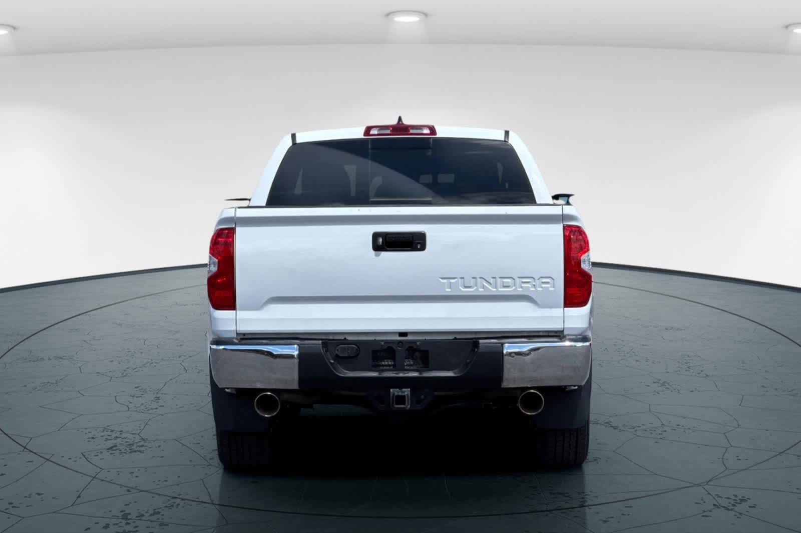 Thumbnail: 2020 Toyota Tundra - 7