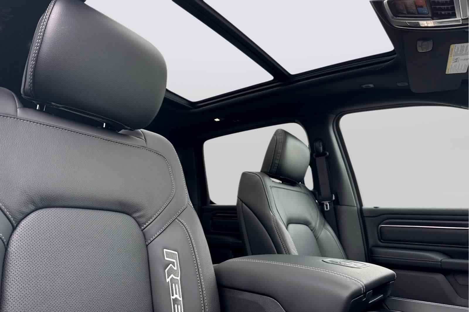 Thumbnail: 2026 RAM 1500 - 17