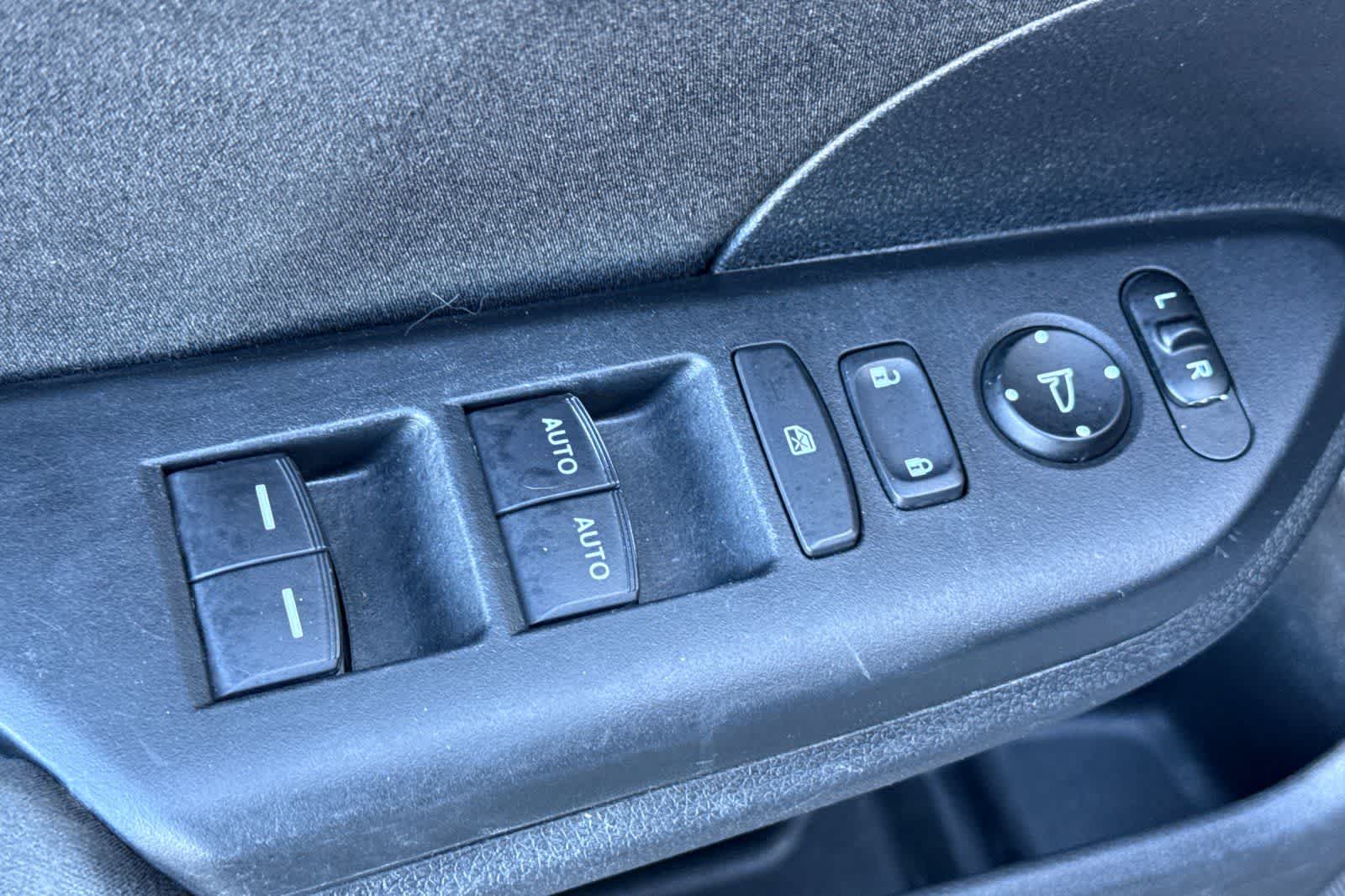 Thumbnail: 2020 Honda Insight - 13