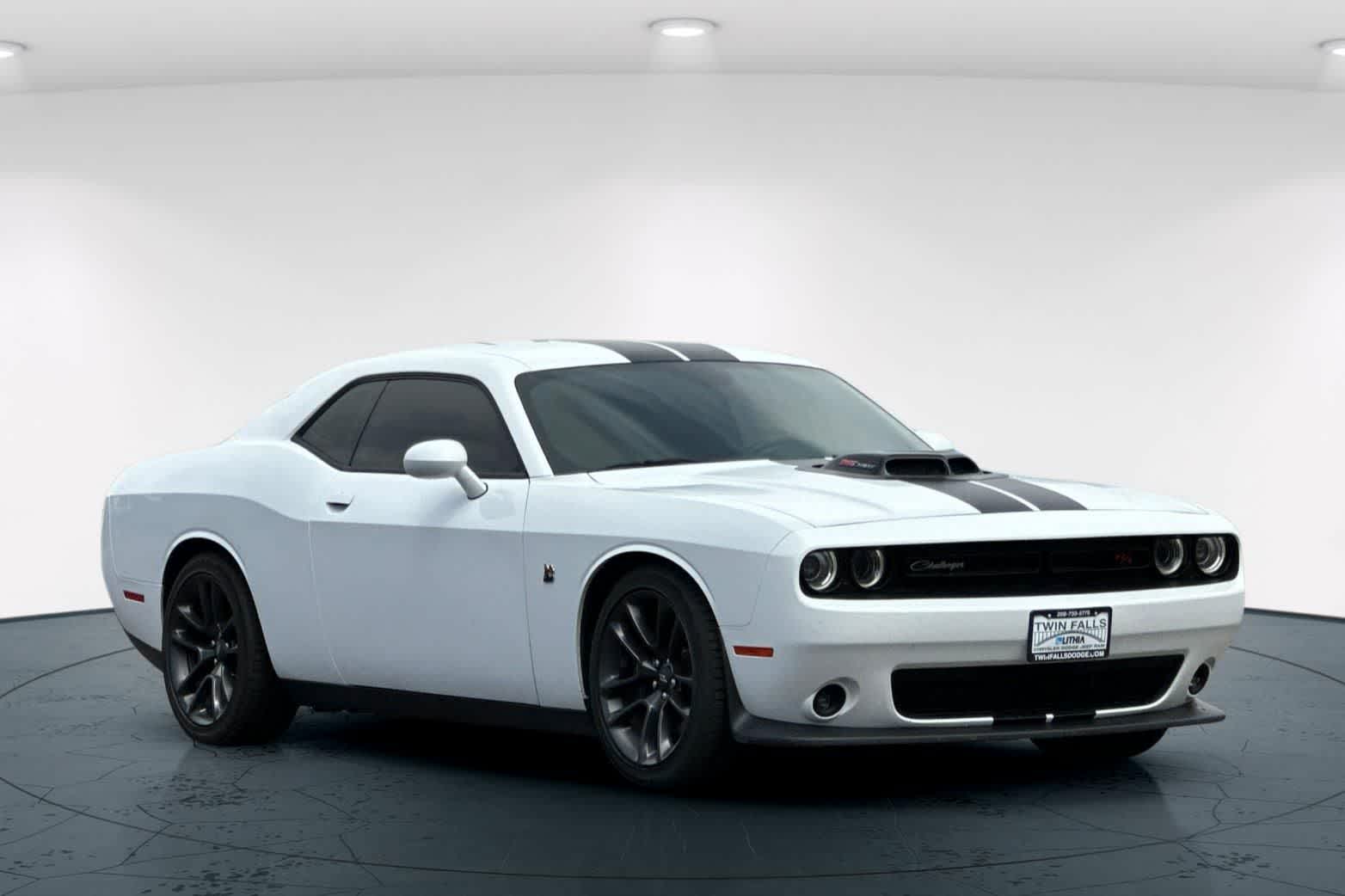 Thumbnail: 2021 Dodge Challenger - 5