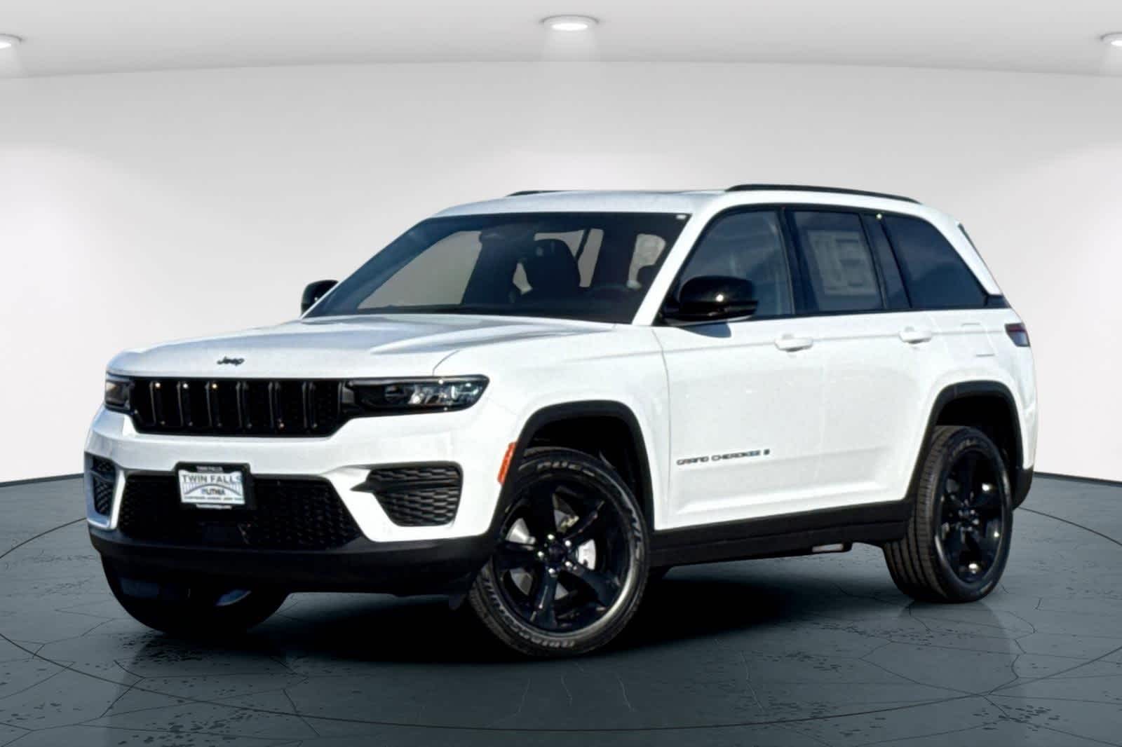 Thumbnail: 2025 Jeep Grand Cherokee - 1