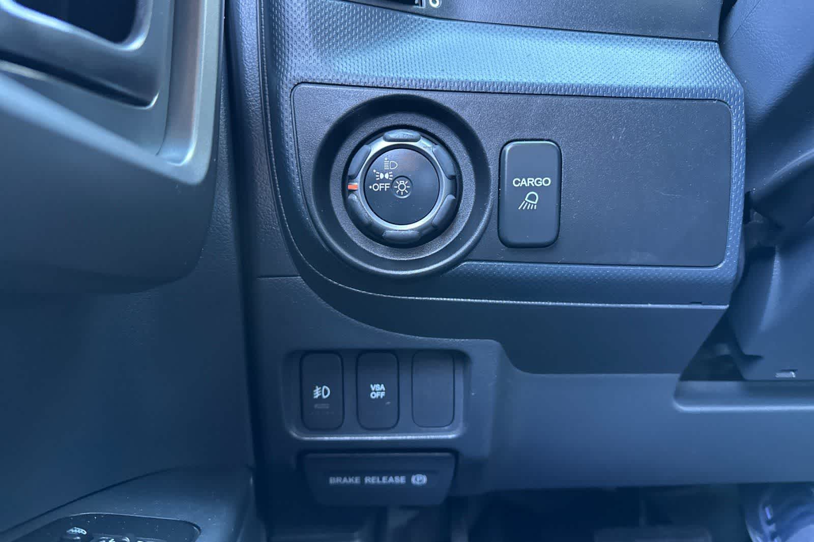 Thumbnail: 2010 Honda Ridgeline - 29