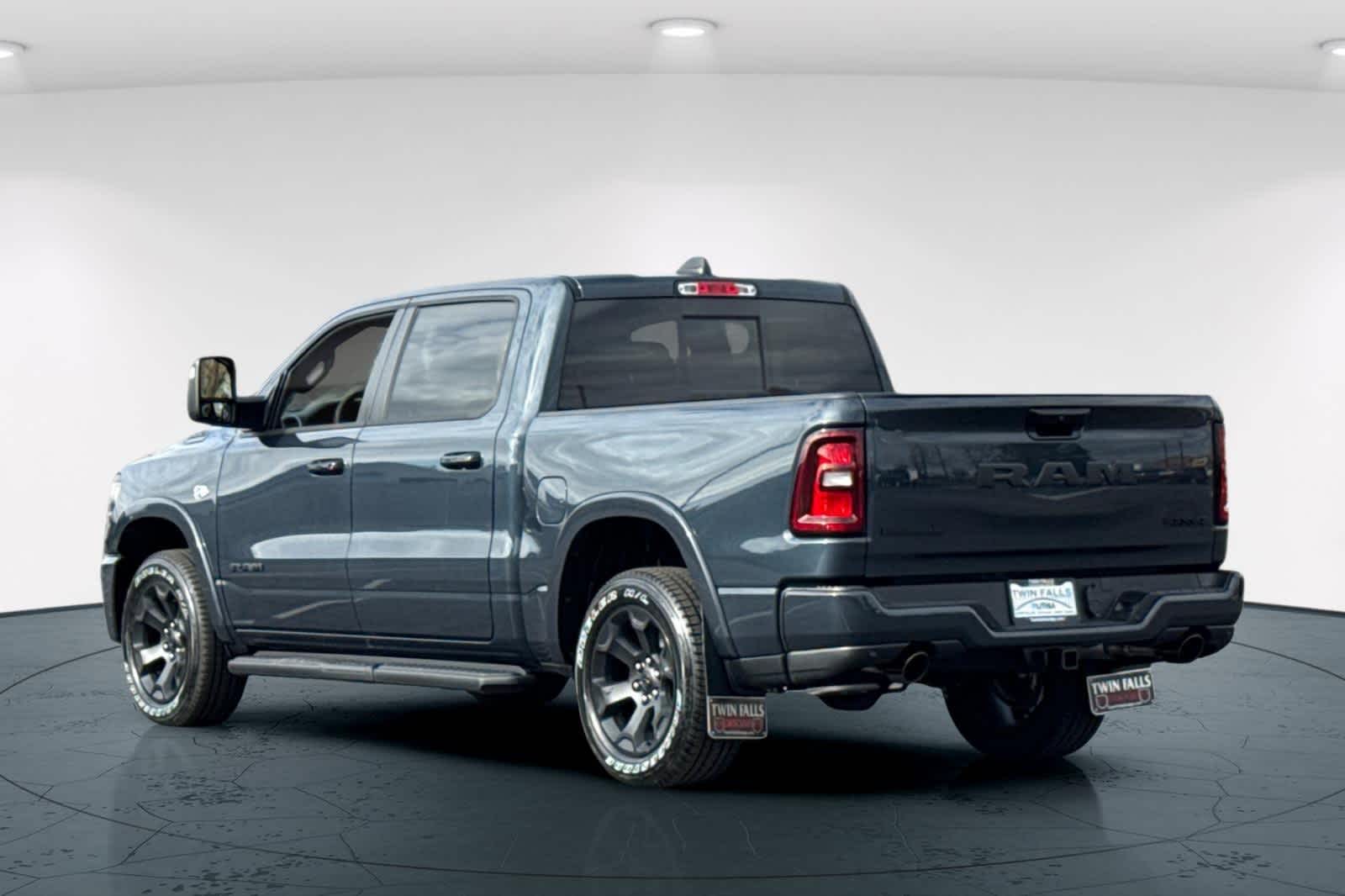 Thumbnail: 2026 RAM 1500 - 8