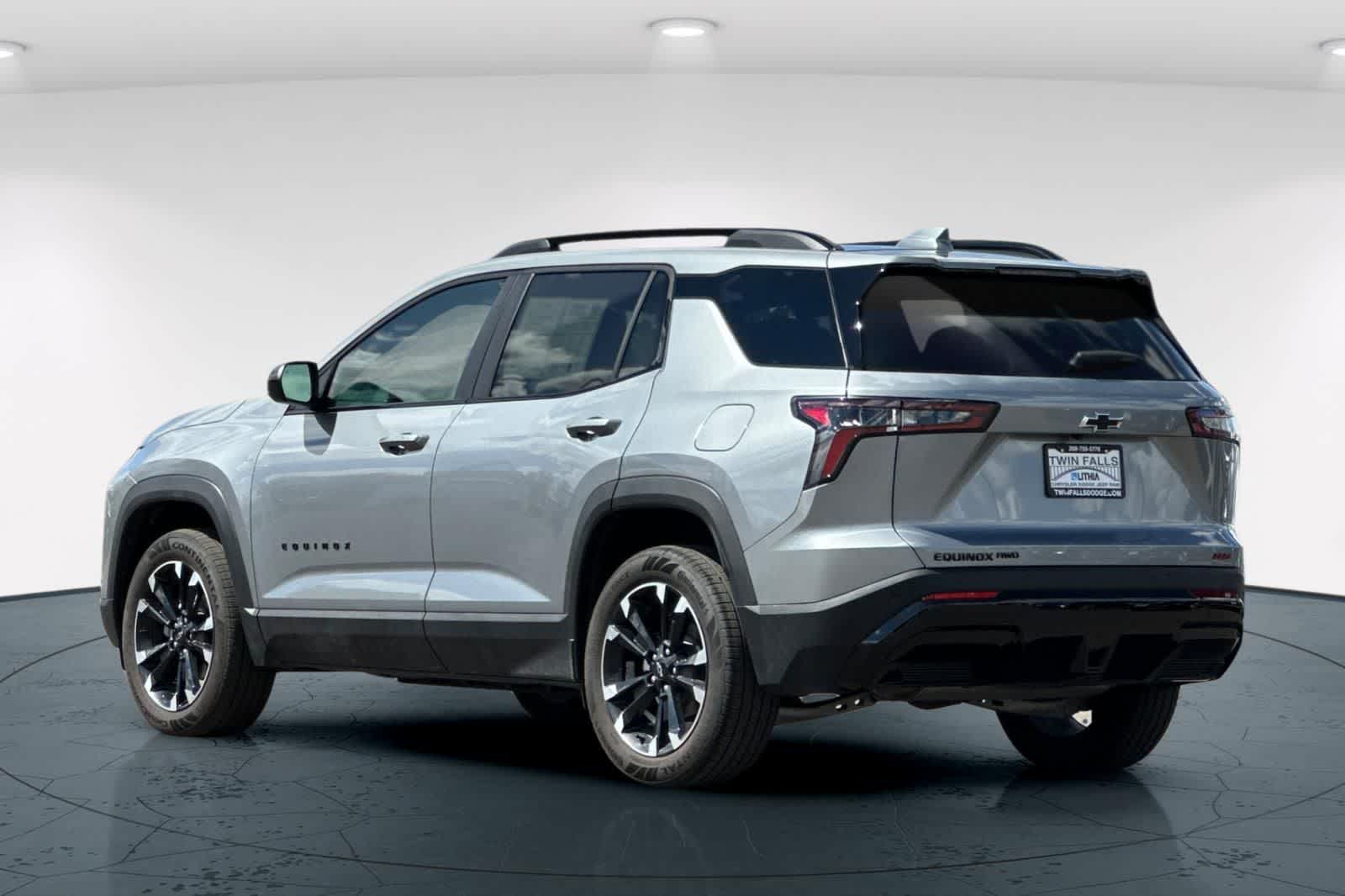 Thumbnail: 2026 Chevrolet Equinox - 8