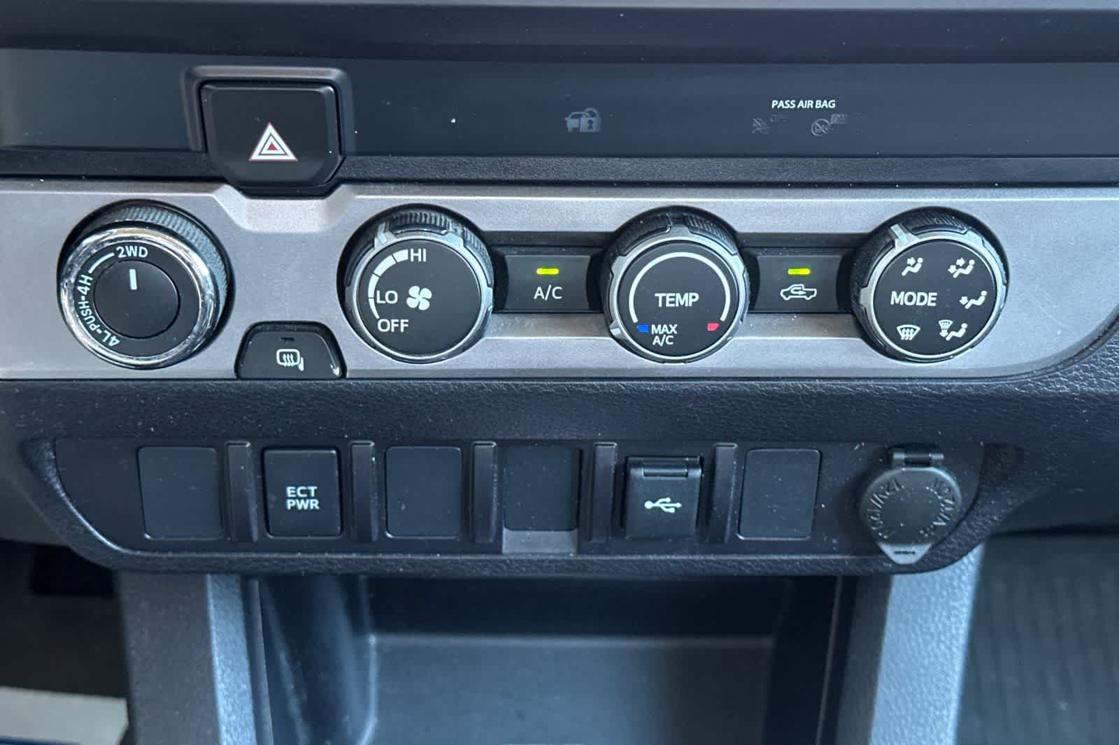 Thumbnail: 2022 Toyota Tacoma - 20