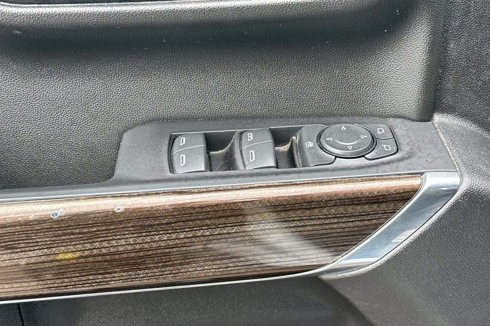 Thumbnail: 2022 Chevrolet Silverado 1500 - 13