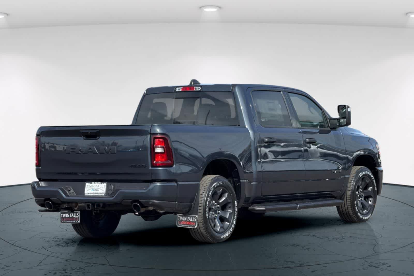 Thumbnail: 2026 RAM 1500 - 2