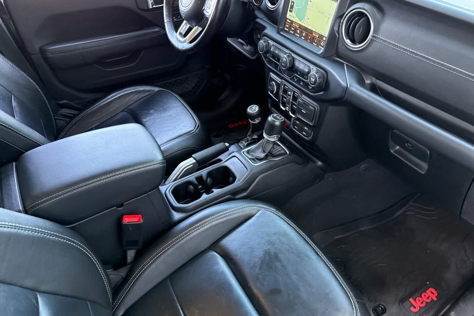 Thumbnail: 2020 Jeep Gladiator - 16