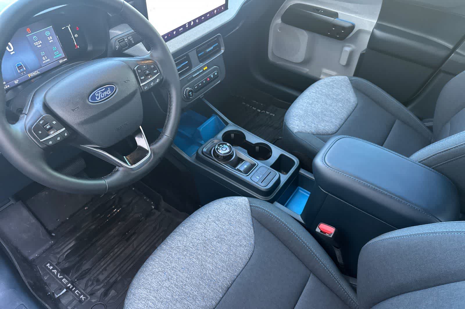 Thumbnail: 2025 Ford Maverick - 11
