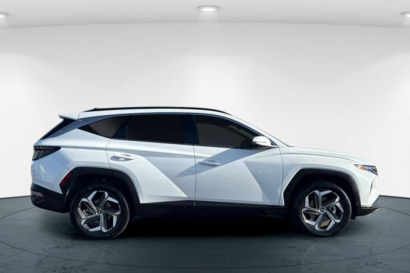 Thumbnail: 2022 Hyundai Tucson - 6