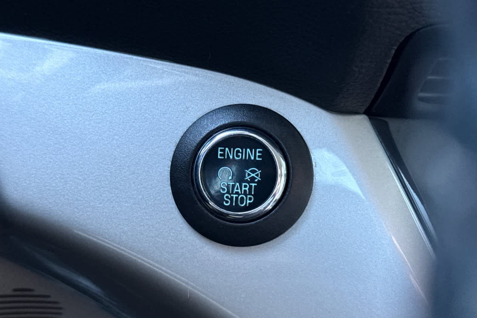 Thumbnail: 2013 Ford C-Max - 23