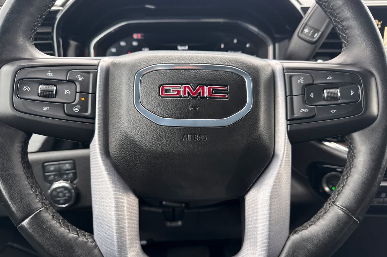 Thumbnail: 2025 GMC Sierra 1500 - 25