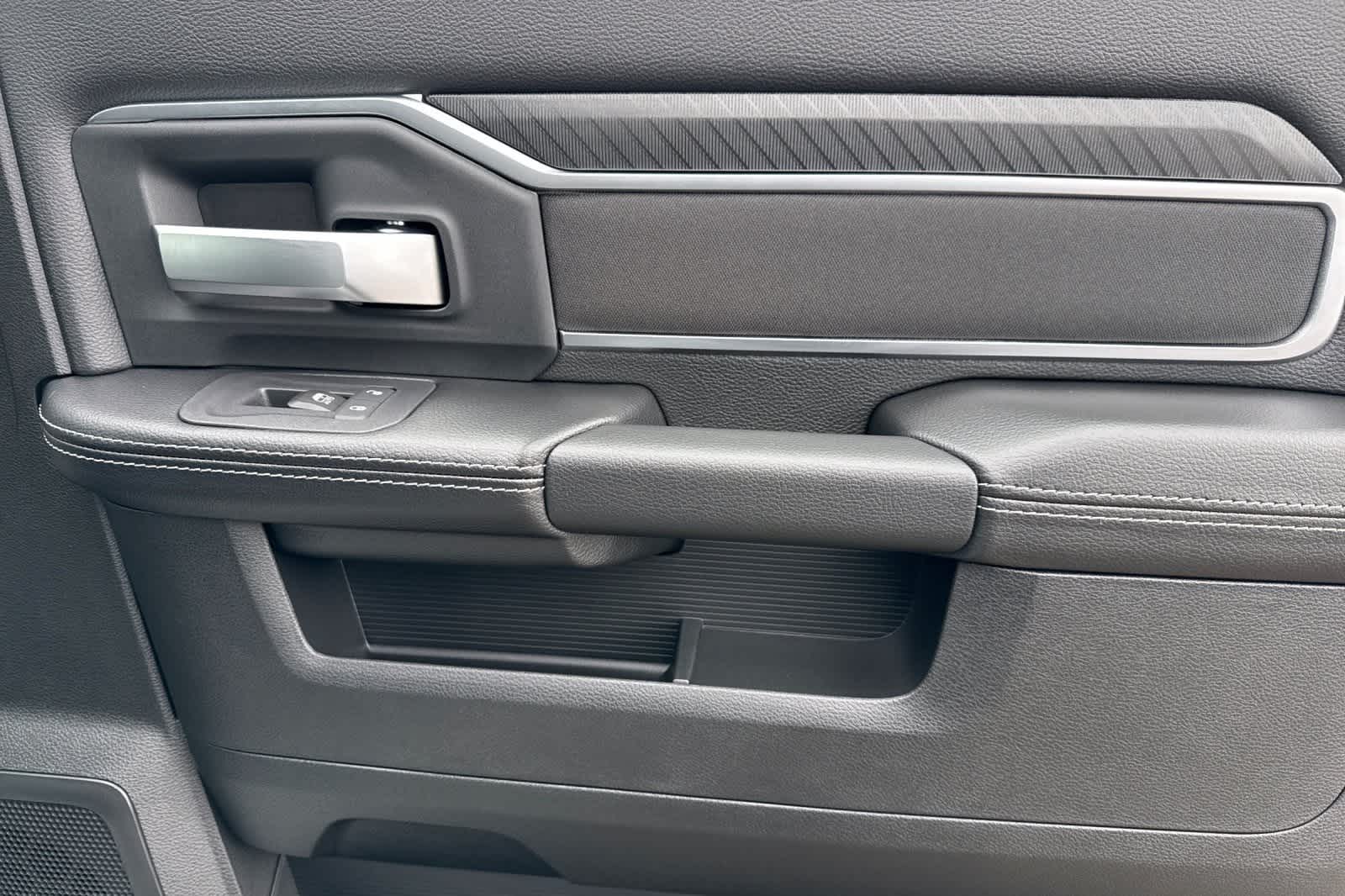 Thumbnail: 2026 RAM 3500 - 18