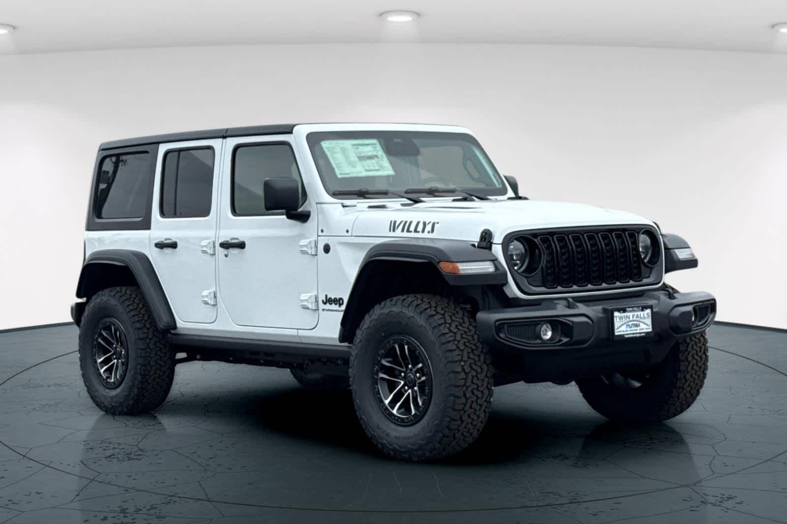 Thumbnail: 2026 Jeep Wrangler - 5