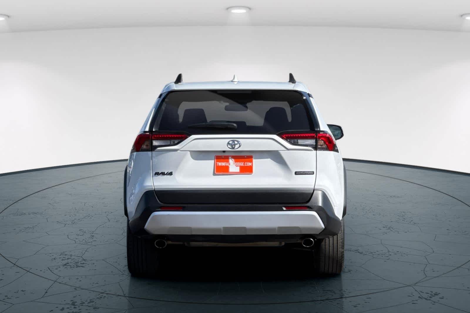 Thumbnail: 2024 Toyota RAV4 - 7