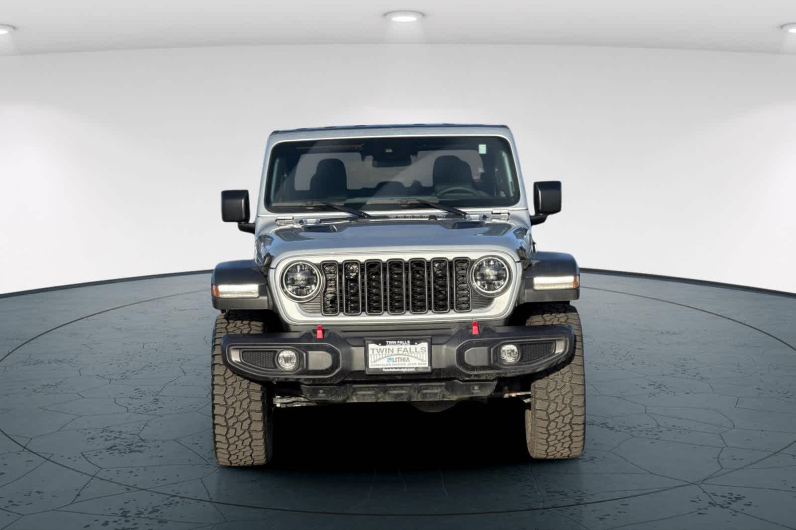 Thumbnail: 2024 Jeep Gladiator - 10