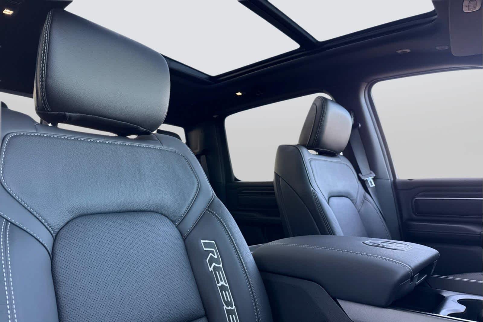 Thumbnail: 2026 RAM 1500 - 17