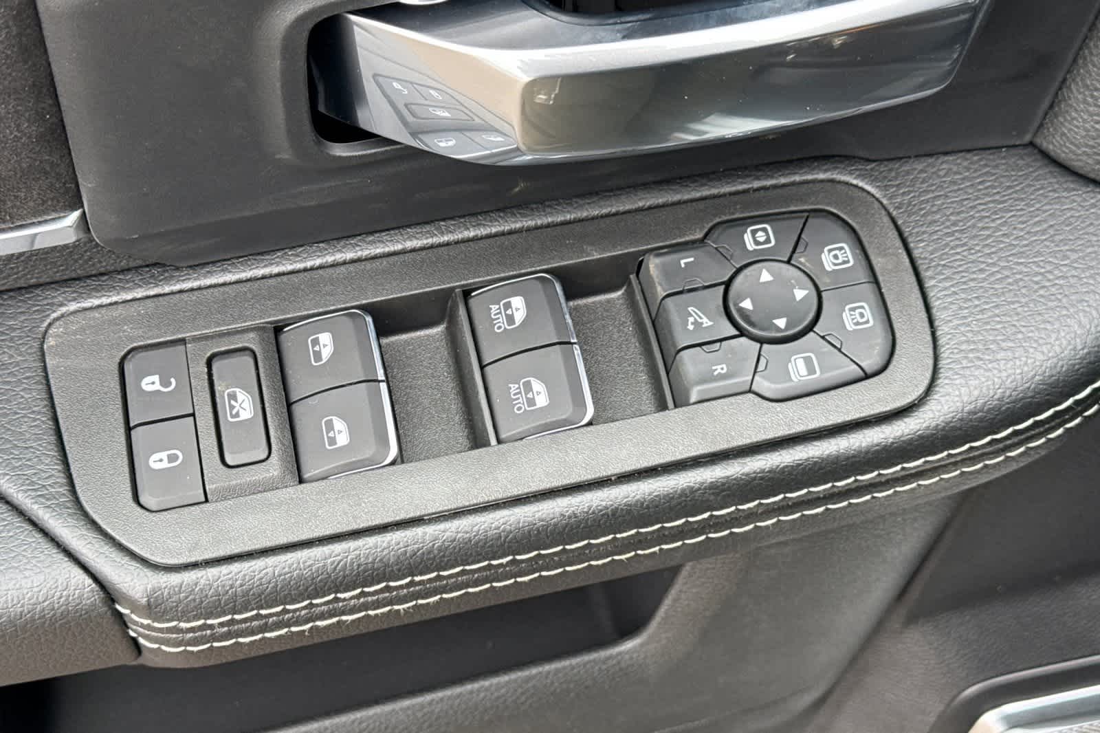 Thumbnail: 2026 RAM 2500 - 13