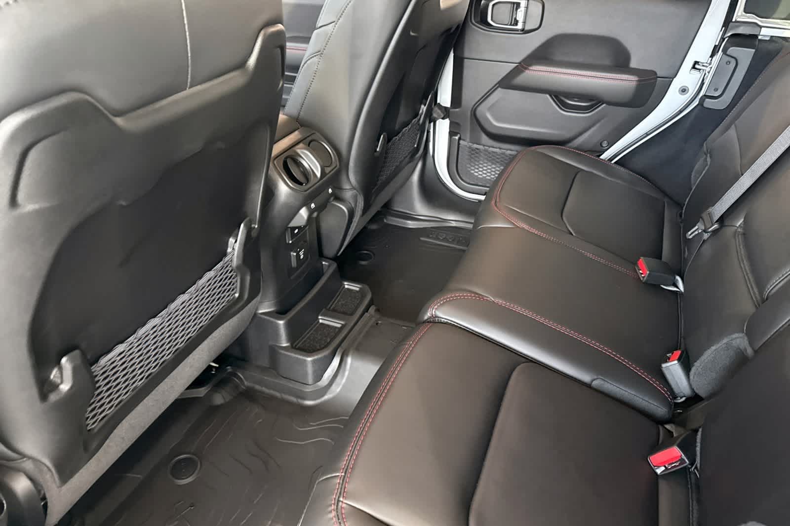 Thumbnail: 2026 Jeep Wrangler - 4