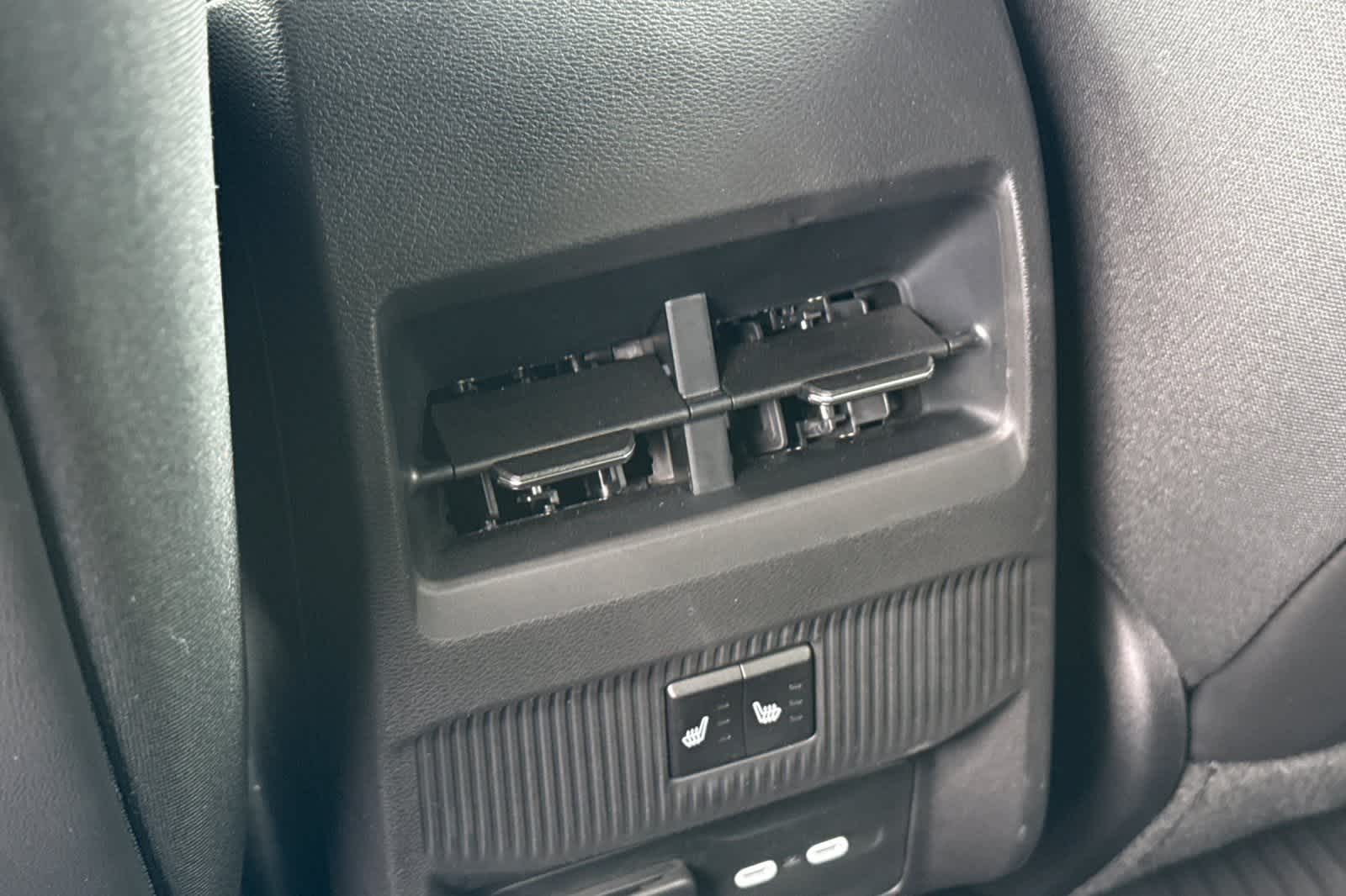 Thumbnail: 2026 Jeep Cherokee - 15