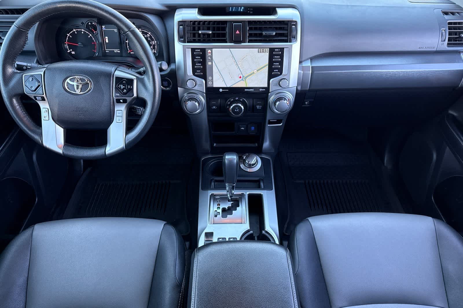 2022 Toyota 4Runner SR5 Premium photo 3