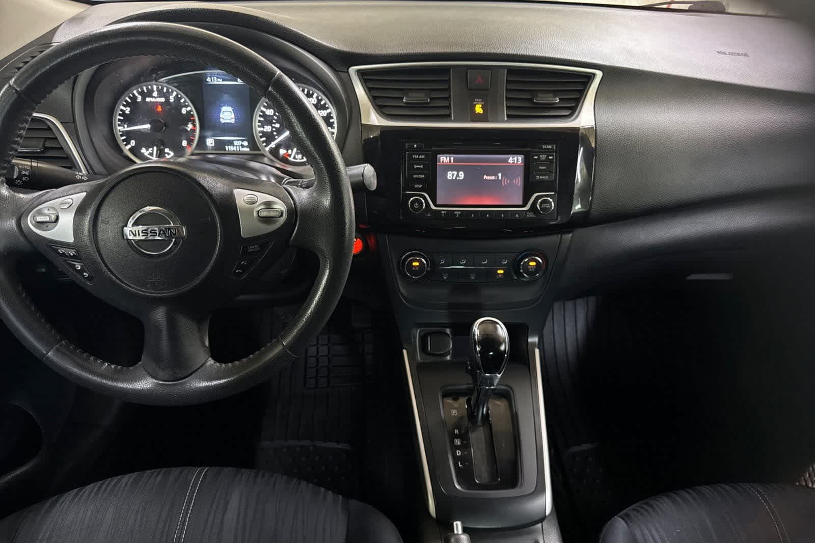 Thumbnail: 2016 Nissan Sentra - 14
