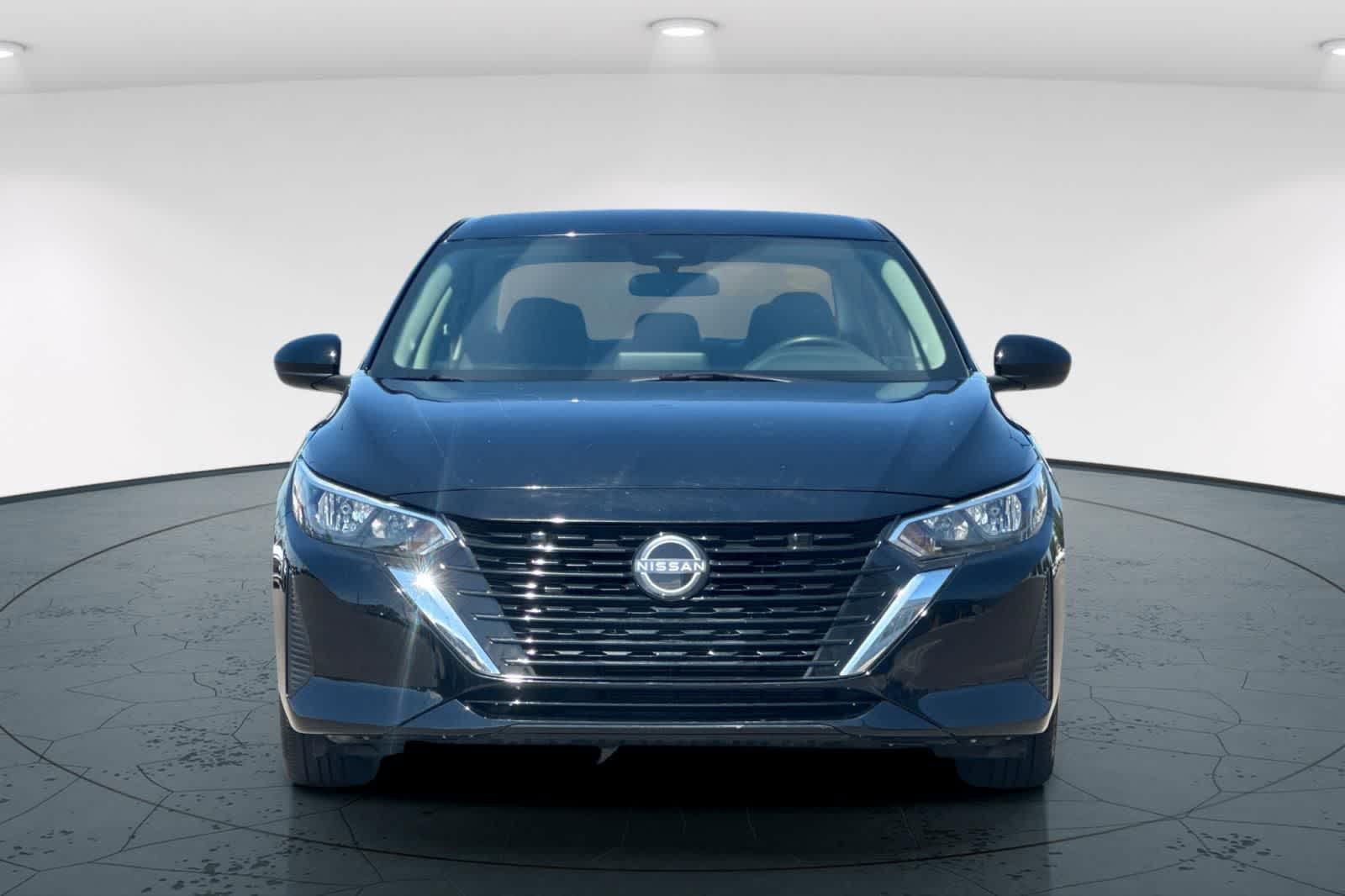 Thumbnail: 2024 Nissan Sentra - 10