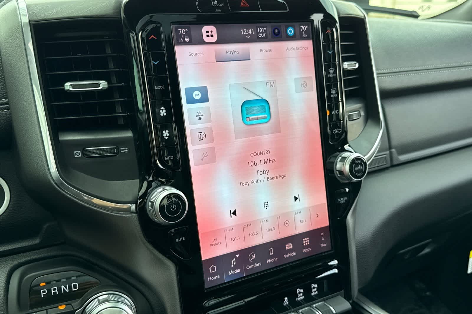 Thumbnail: 2026 RAM 1500 - 19