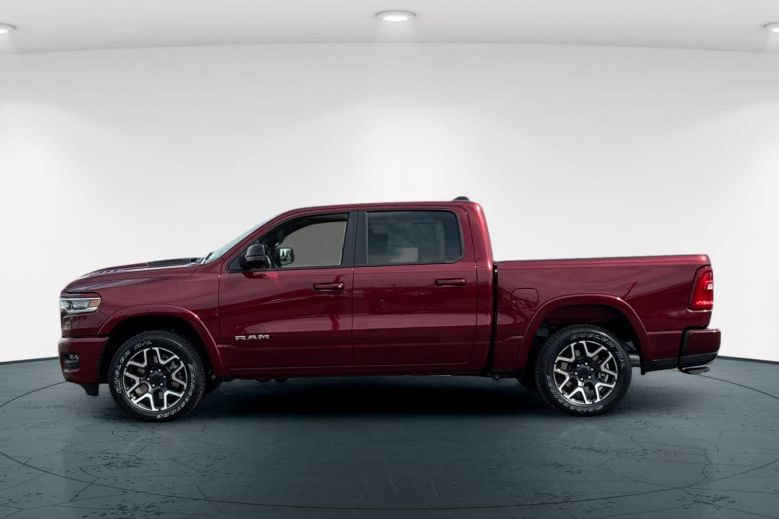 Thumbnail: 2026 RAM 1500 - 9