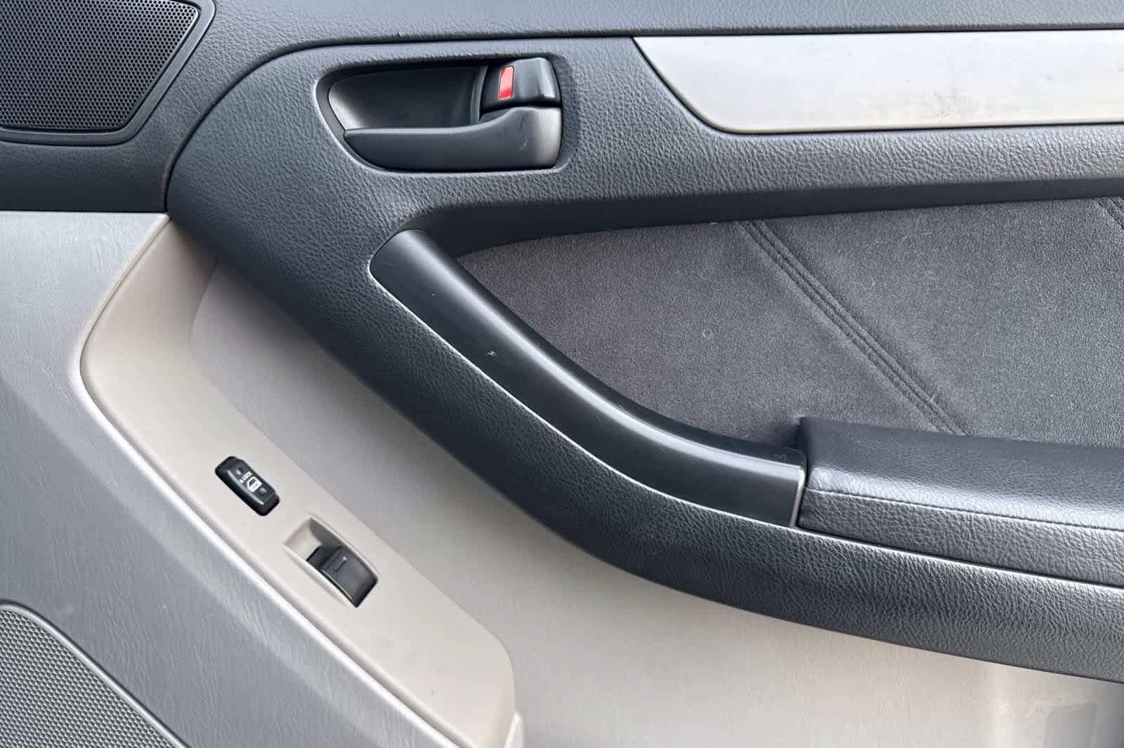 Thumbnail: 2005 Toyota 4Runner - 19