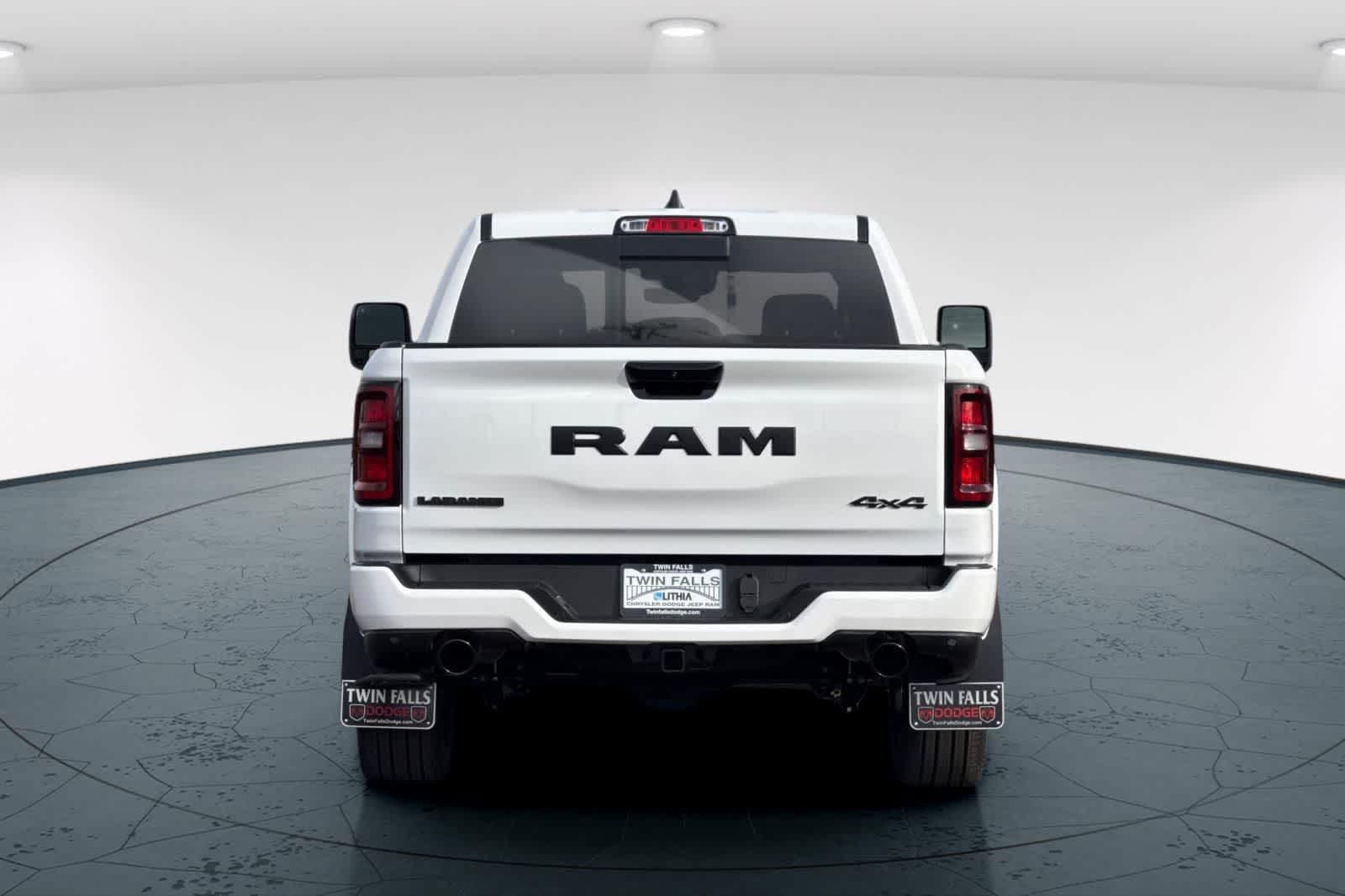 Thumbnail: 2026 RAM 1500 - 7