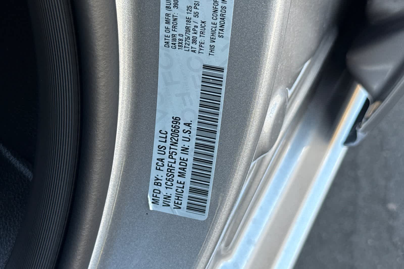 Thumbnail: 2026 RAM 1500 - 32