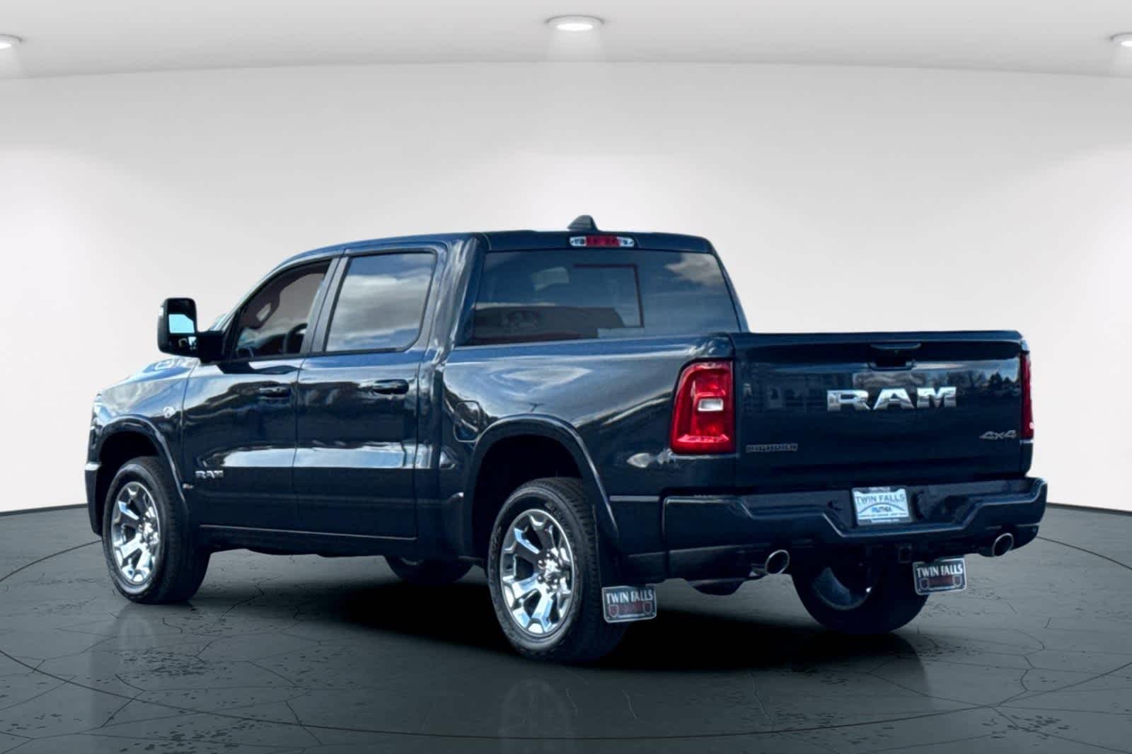 Thumbnail: 2026 RAM 1500 - 8