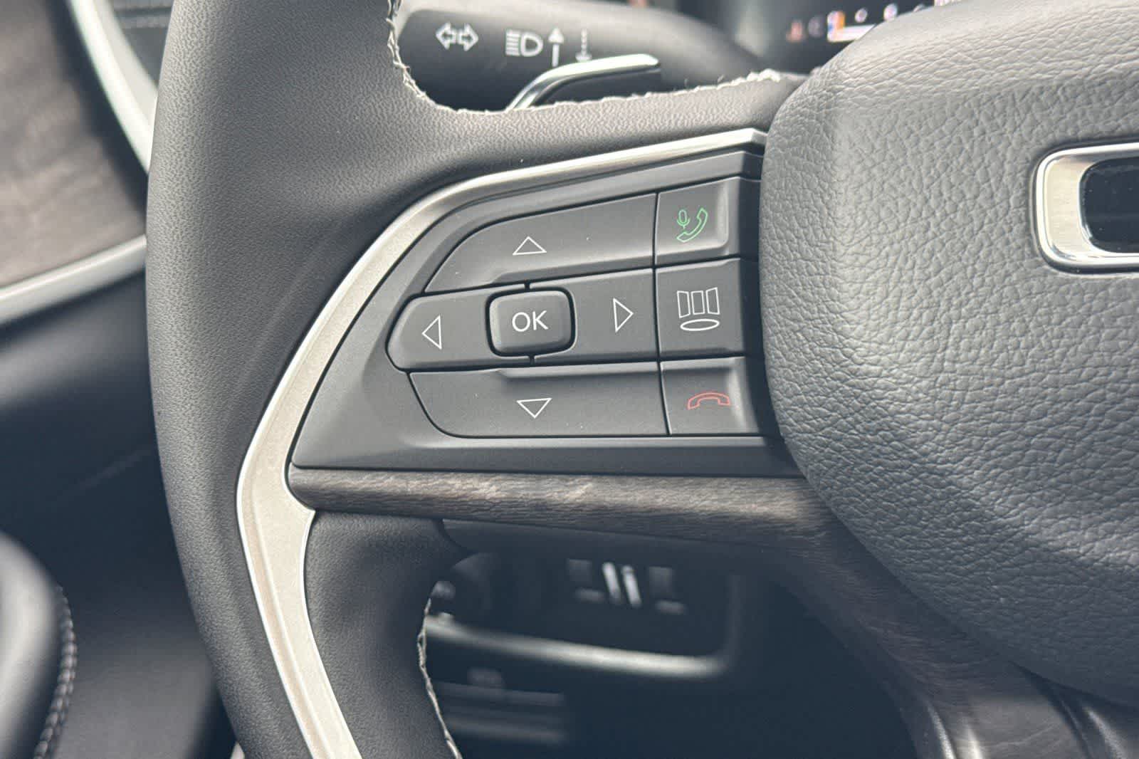 Thumbnail: 2026 Jeep Grand Cherokee - 27