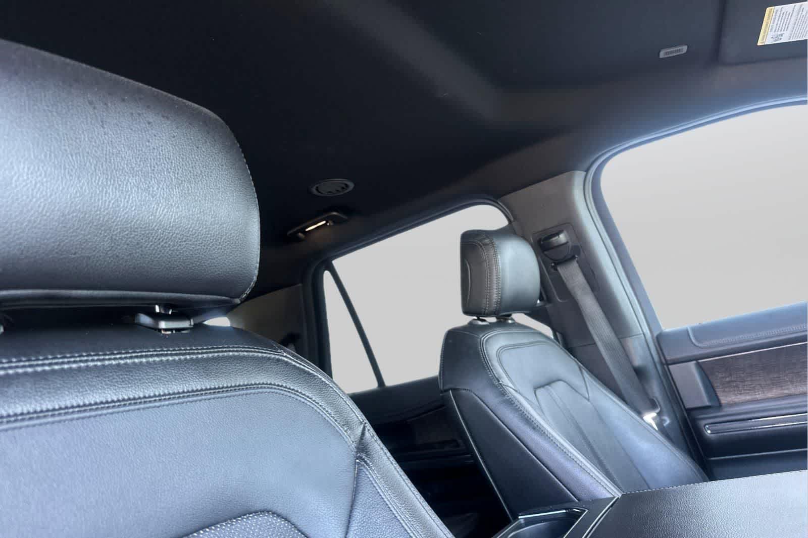Thumbnail: 2020 Ford Expedition - 19